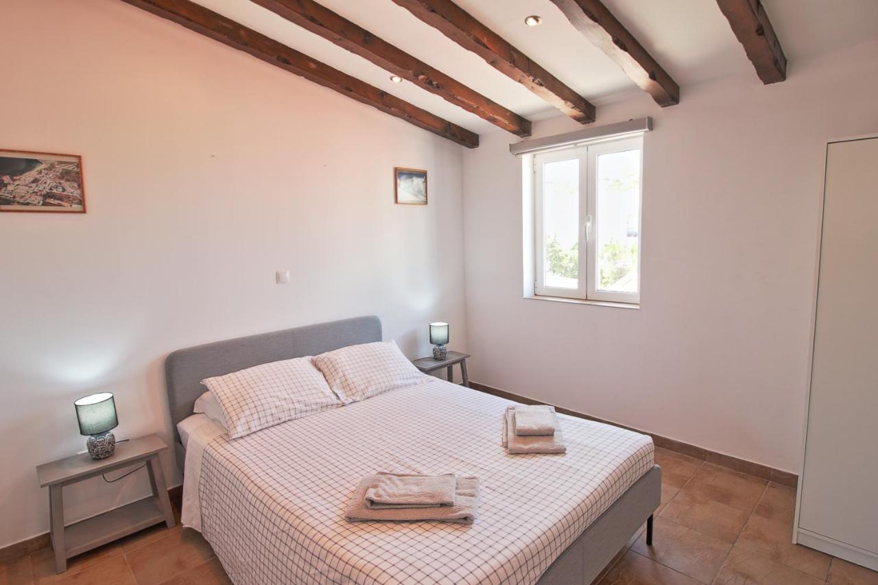 Guesthouse Peixinho 부르가우 외부 사진